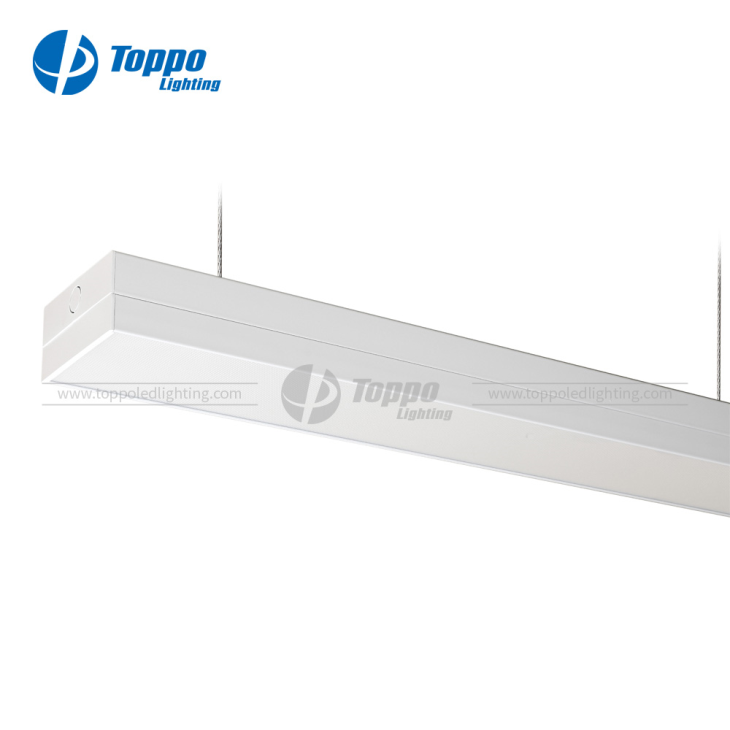 IP20 Tri Color σειρά αλουμινίου + PC υλικό 120 χιλιοστά Χαμηλή Glare LED Batten CE