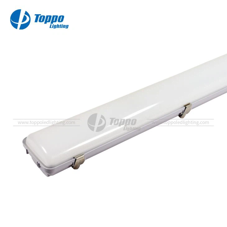 3000 / 5000k Μικτή 4000k Tricolor Σειρά Full Pc Υλικό LED Triproof Light